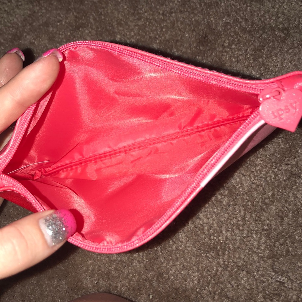 Makeup Bag - Picture 6 of 6